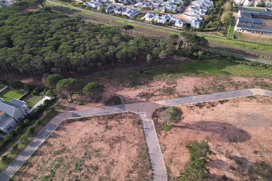 3 Bedroom Property for Sale in Somerset Lakes Western Cape